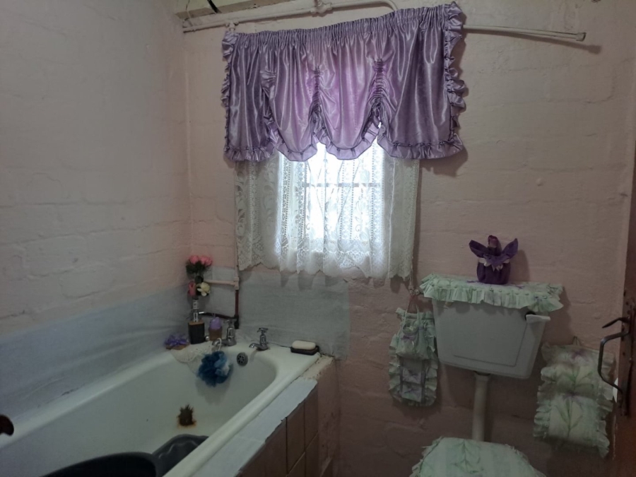 2 Bedroom Property for Sale in Bonteheuwel Western Cape